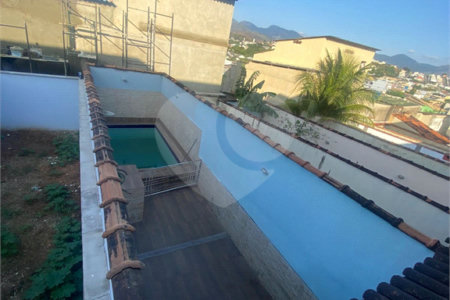Casa à venda com 2 quartos em Campo Grande, Rio de Janeiro, RJ