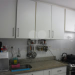 Apartamento à venda com 2 quartos, sendo 1 suíte, em Boqueirão, Santos, SP