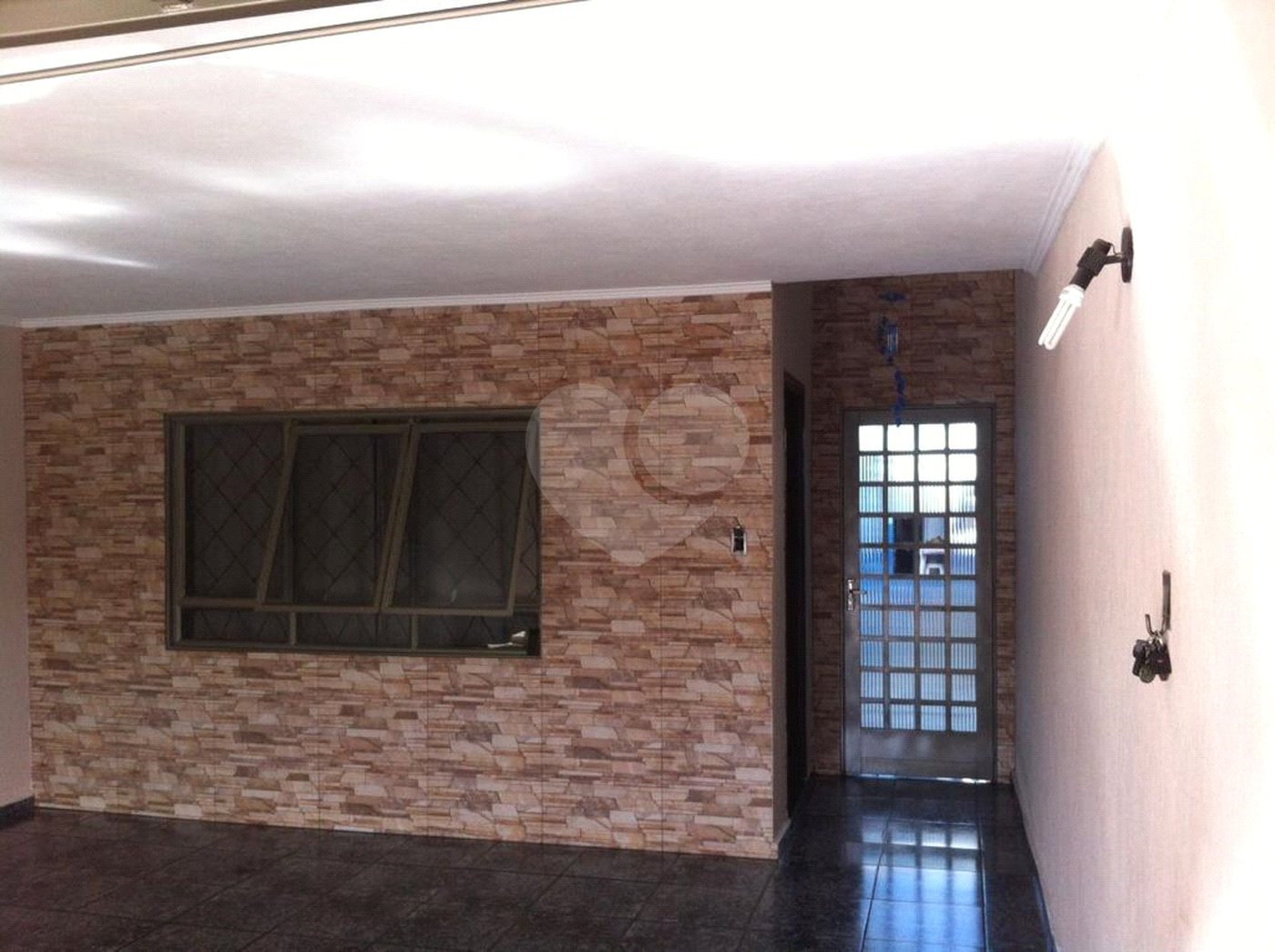 Casa térrea para venda.