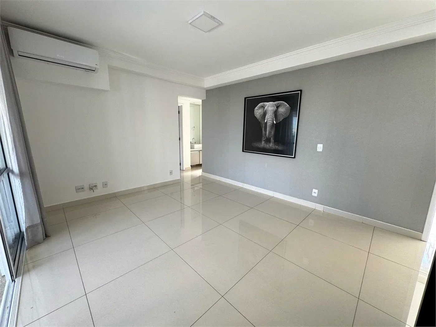 Apartamento à venda com 3 quartos, sendo 1 suíte, em Pinheiros, São Paulo, SP