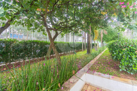 Apartamento à venda com 2 quartos, sendo 1 suíte, em Alto da Boa Vista, São Paulo, SP