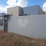 Casa à venda com 2 quartos em Residencial Ponta Porã I, Ponta Porã, MS