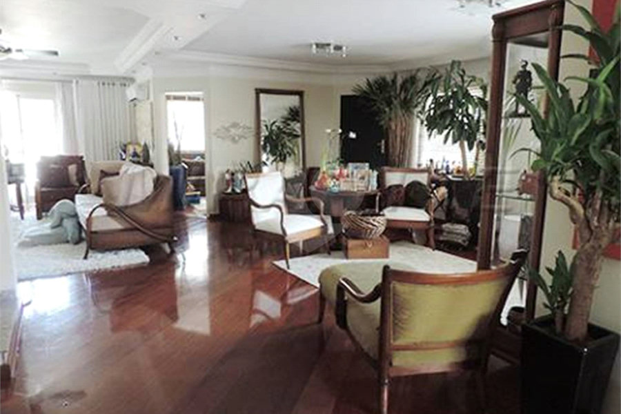 Casa à venda com 4 suítes em Jardim Floresta, São Paulo, SP