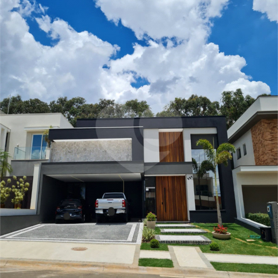 Casa à venda com 3 suítes no condomínio Residencial Duas Marias, Indaiatuba - SP