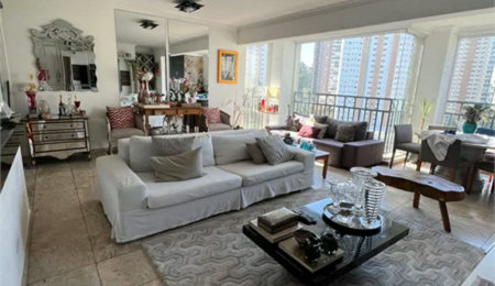 Apartamento à venda com 4 quartos, sendo 2 suítes,  em Vila Andrade, São Paulo, SP