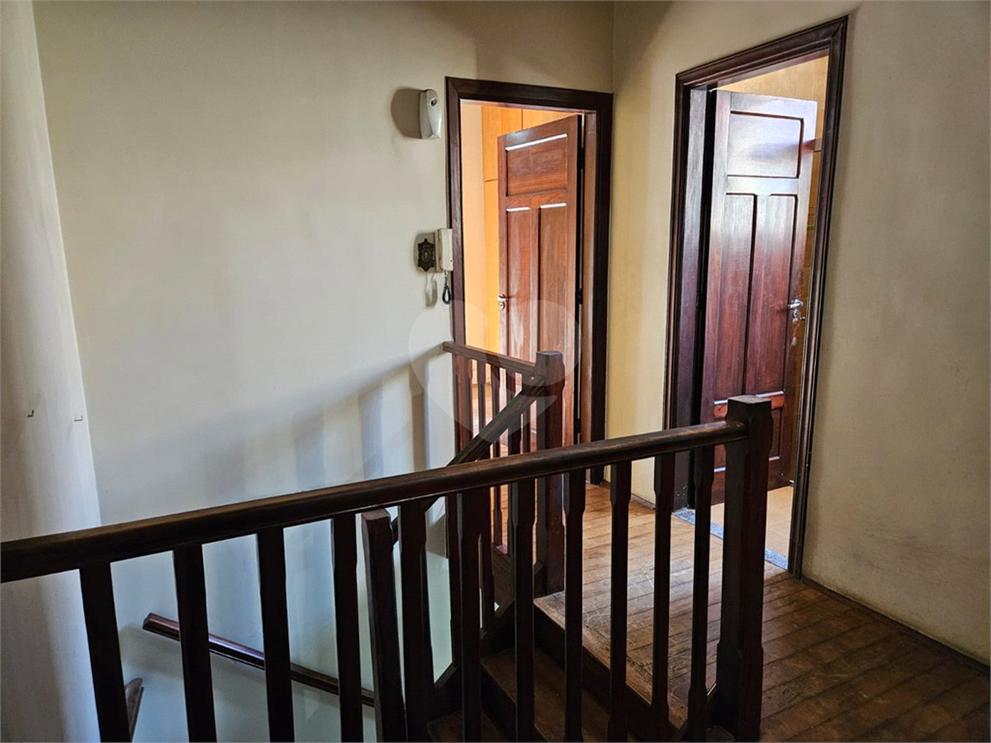 Casa à venda com 3 quartos, sendo 1 suíte,  em Água Branca, São Paulo, SP