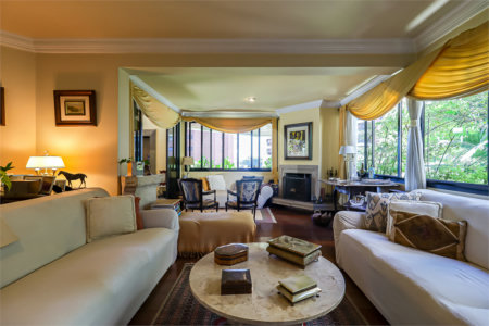 Apartamento à venda ou para alugar com 4 suítes em Jardim Vitória Régia, São Paulo, SP