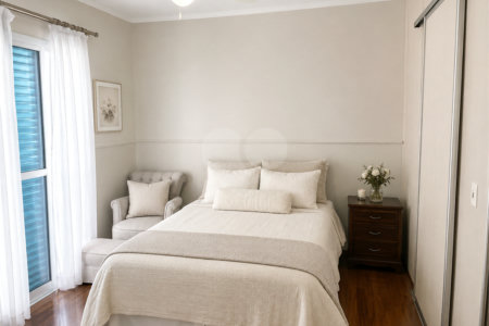 Apartamento à venda com 4 suítes em Vila Uberabinha, São Paulo, SP