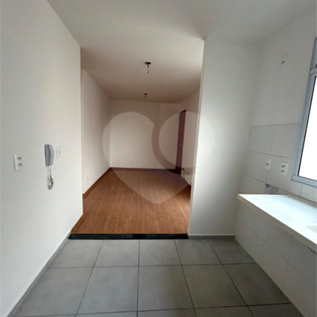 Apartamento para alugar com 2 quartos em Botujuru, Mogi das Cruzes, SP
