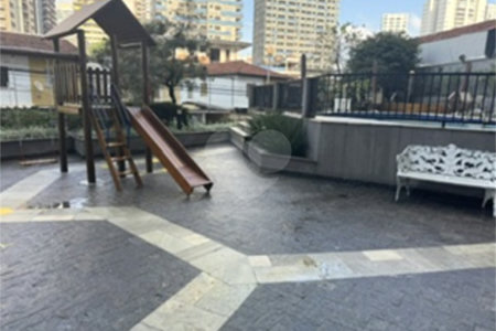 Apartamento à venda com 3 quartos, sendo 1 suíte,  em Jardim das Acácias, São Paulo, SP