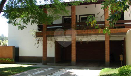 Casa à venda com 3 quartos, sendo 1 suíte,  no condomínio Estância Marambaia, Vinhedo - SP