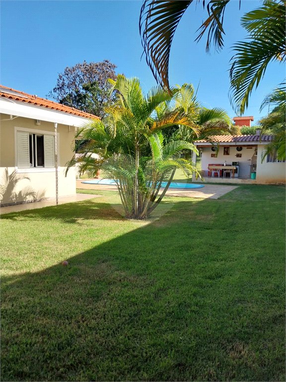 Casa à venda com 3 quartos, sendo 2 suítes, no condomínio Acmti - Colinas do Mosteiro, Terras de Itaici e Recanto dos Pássaros, Indaiatuba - SP