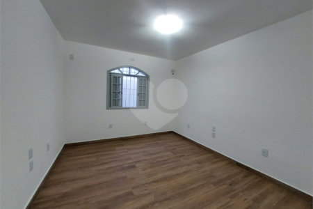 Casa Térrea para alugar em Vila Santa Edwiges, São Paulo, SP