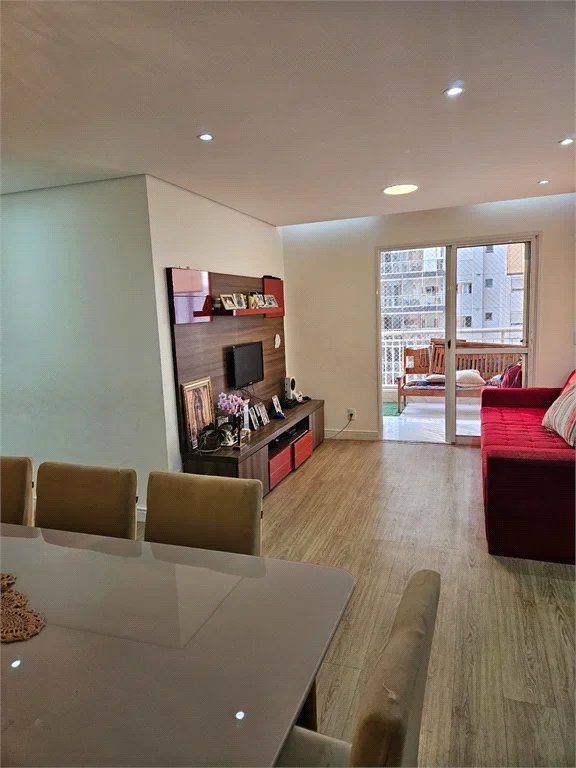 Apartamento à venda ou para alugar com 3 quartos, sendo 1 suíte, em Jardim Vazani, São Paulo, SP