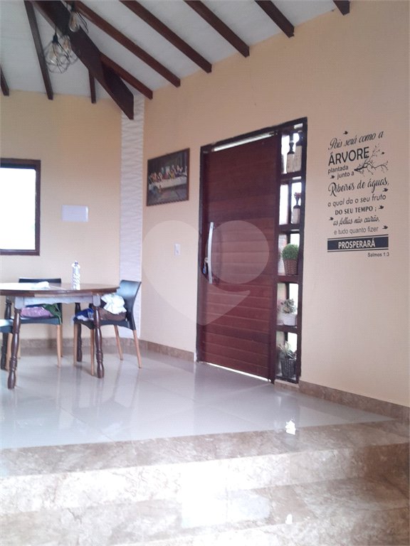 Chácara à venda com 2 quartos, sendo 1 suíte,  no Centro, Gramadinho, SP