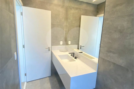 Duplex à venda com 6 suítes em Riviera, Bertioga, SP