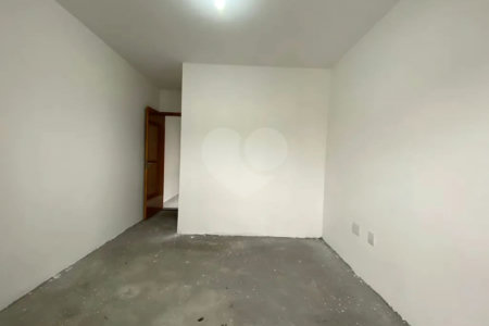 Sobrado à venda com 3 quartos, sendo 1 suíte, em Vila Ede, São Paulo, SP