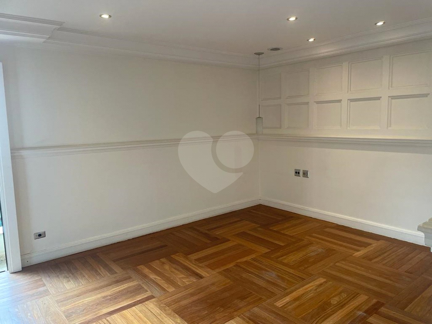 Apartamento à venda com 4 suítes em Vila Suzana, São Paulo, SP