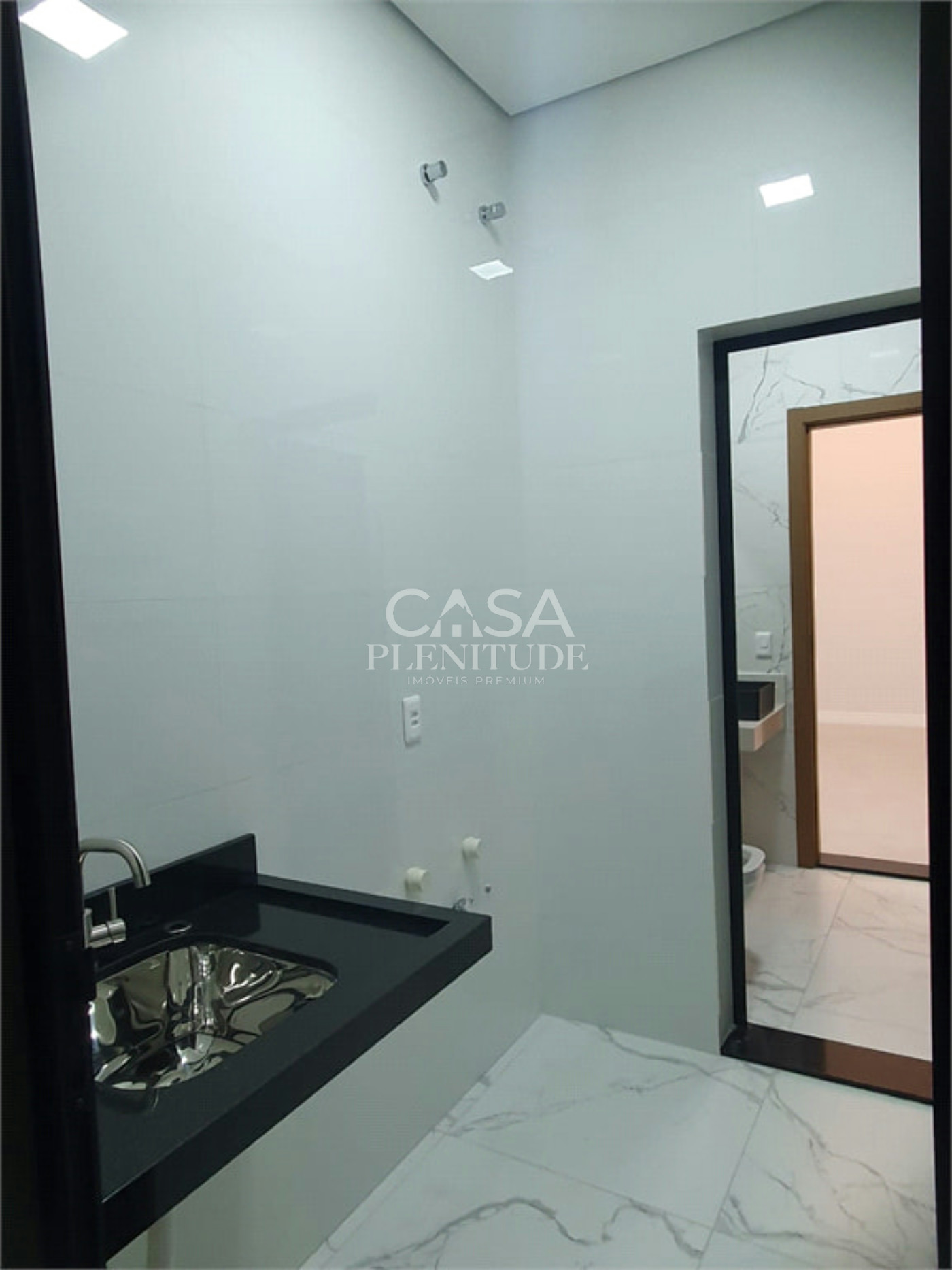Casa em condomínio à venda com 3 suítes em Iporanga, Sorocaba, SP