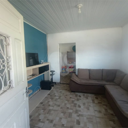 Casa à venda com 2 quartos em Vila Santana, Itapetininga, SP