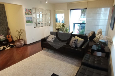 Apartamento à venda com 4 quartos, sendo 3 suítes, em Perdizes, São Paulo, SP