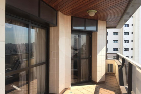 Apartamento à venda com 4 suítes em Bosque da Saúde, São Paulo, SP