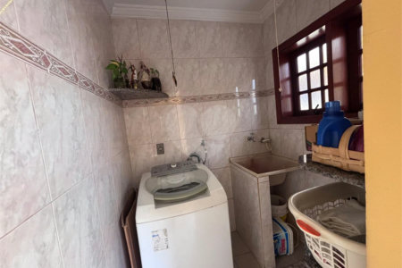 Casa à venda com 4 quartos, sendo 2 suítes,  no condomínio Granja Olga Ii, Sorocaba - SP