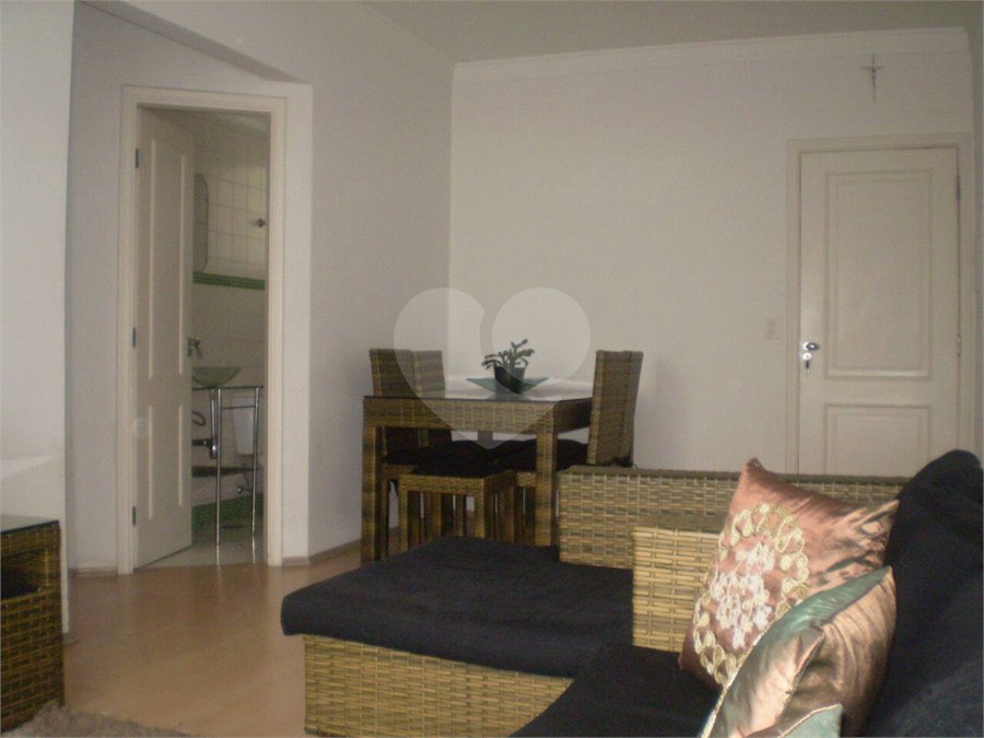 Apartamento à venda com 2 quartos em Jardim Ivana, São Paulo, SP