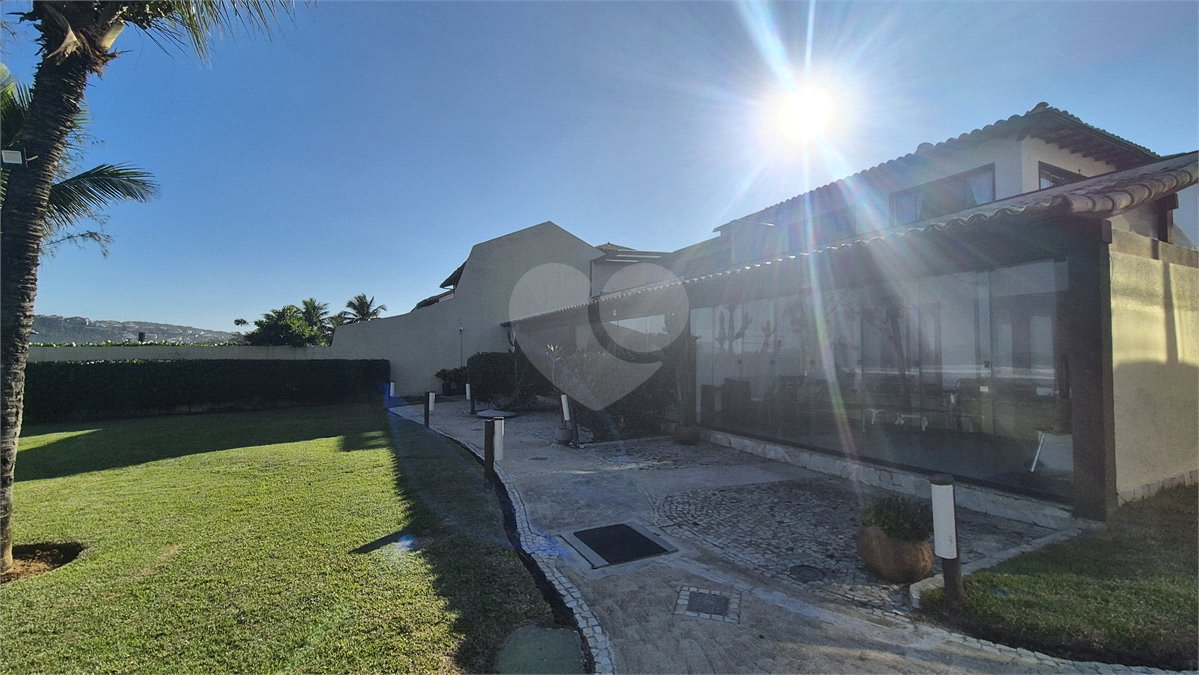 Casa em condomínio à venda com 3 quartos, sendo 2 suítes, em Geribá, Armação dos Búzios, RJ