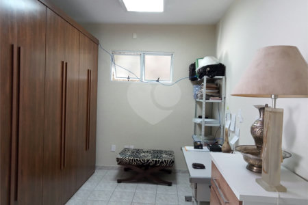 Sobrado à venda com 2 quartos, sendo 1 suíte, em Jardim Paulista, Mogi das Cruzes, SP
