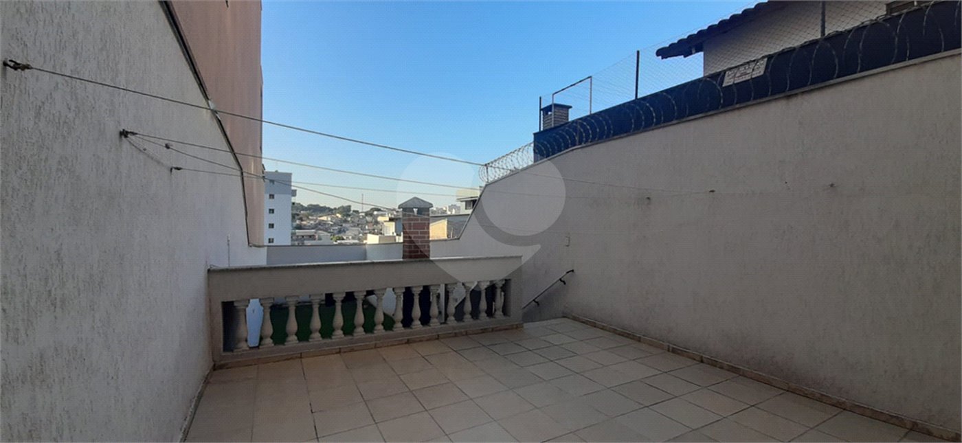 Sobrado à venda com 3 quartos, sendo 1 suíte, em Tremembé, São Paulo, SP