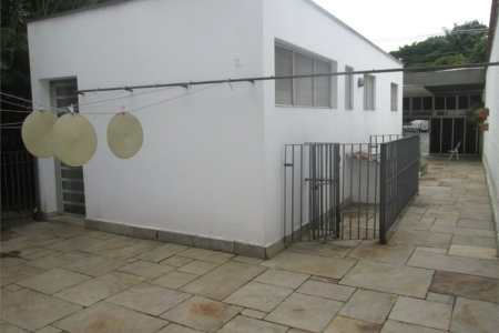 Casa à venda com 4 quartos, sendo 2 suítes,  em Jardim Guedala, São Paulo, SP