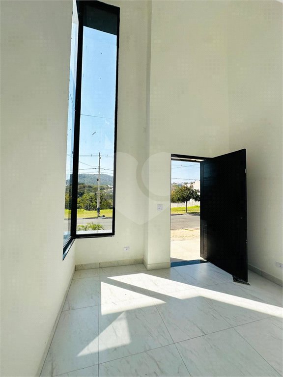 Casa à venda com 3 suítes no condomínio Buona Vitta I, Atibaia - SP