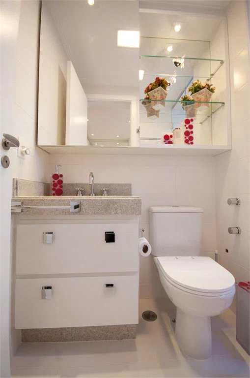 Apartamento à venda com 4 quartos, sendo 3 suítes, em Vila Romana, São Paulo, SP