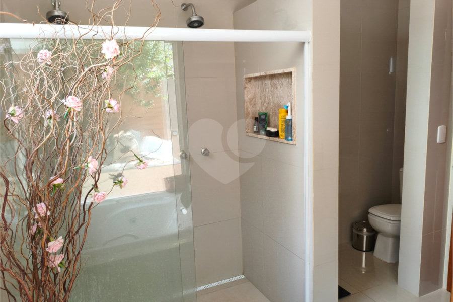 Casa à venda com 3 suítes em Carmo, Araraquara, SP