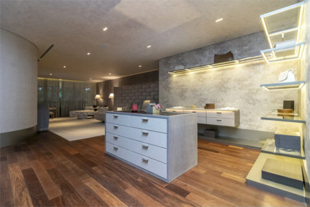 Apartamento à venda com 4 suítes em Jardim Guedala, São Paulo, SP