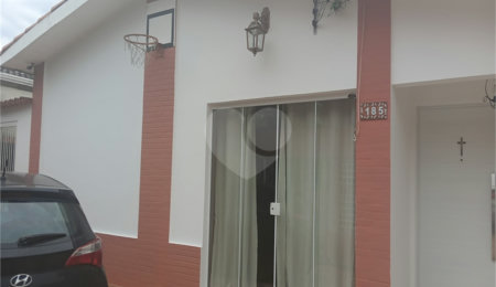 Casa para alugar com 5 quartos no Centro, Mairiporã, SP
