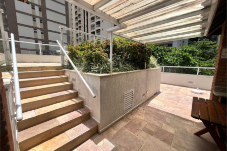 Apartamento com 3 dormitórios à venda, 100 m² por R$ 650.000,00 - Pitangueiras - Guarujá/SP