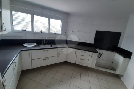 Apartamento à venda com 3 quartos, sendo 1 suíte,  em Água Fria, São Paulo, SP