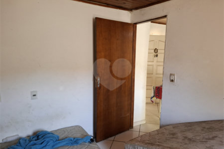 Casa à venda com 2 quartos em Parque Manchester, Sorocaba, SP