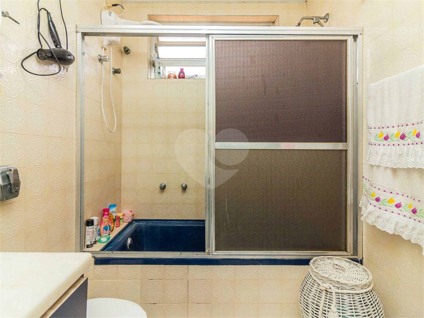 Sobrado à venda com 4 quartos, sendo 1 suíte, em Tremembé, São Paulo, SP