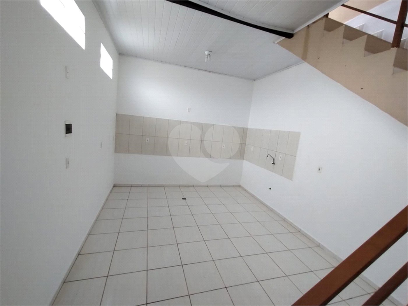 Casa à venda com 3 quartos, sendo 1 suíte,  em Parque Atenas do Sul, Itapetininga, SP