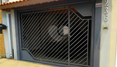 Casa à venda com 2 quartos, sendo 1 suíte, em Vila Nastri, Itapetininga, SP