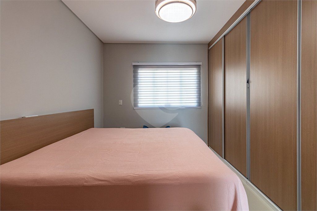 Sobrado à venda com 4 quartos, sendo 3 suítes, em Parada Inglesa, São Paulo, SP