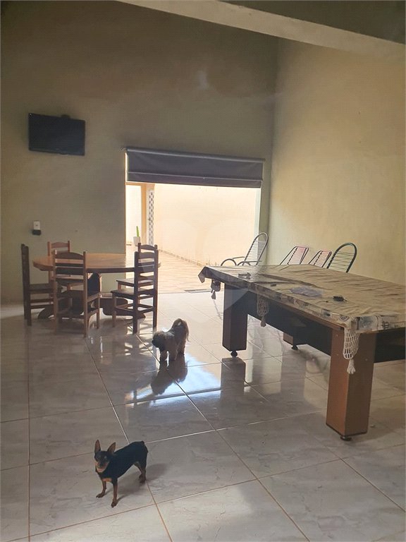 Casa à venda com 3 quartos, sendo 1 suíte, no Centro, Araraquara, SP