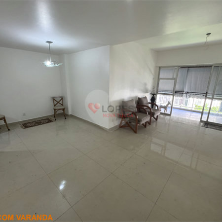 Apartamento à venda com 4 quartos, sendo 1 suíte, em Tijuca, Rio de Janeiro, RJ