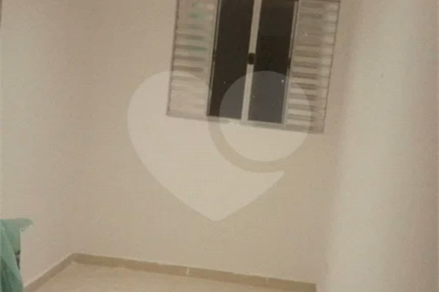 Sobrado à venda com 6 quartos, sendo 1 suíte,  em Horto, São Paulo, SP