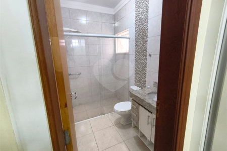 Casa à venda com 5 quartos, sendo 1 suíte,  em Jardim Colombo, Itapetininga, SP
