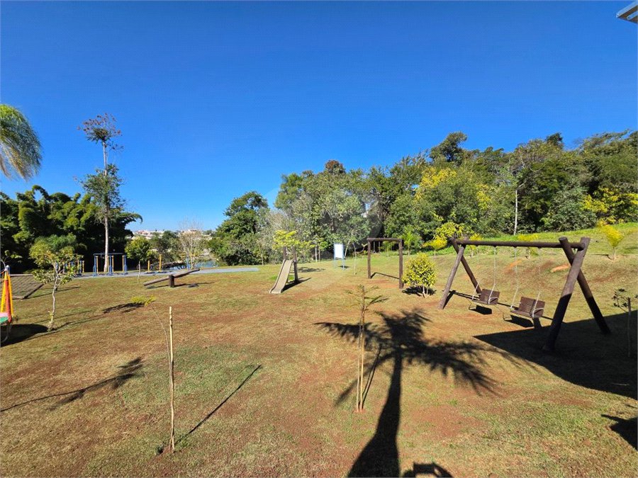 Terreno à venda no condomínio Village Araçoiaba, Araçoiaba da Serra - SP