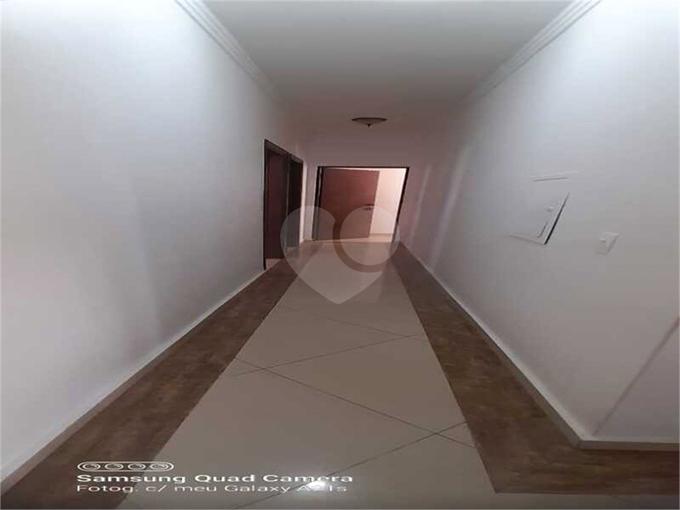 Casa à venda com 4 suítes no condomínio Residencial Vale das Laranjeiras, Indaiatuba - SP